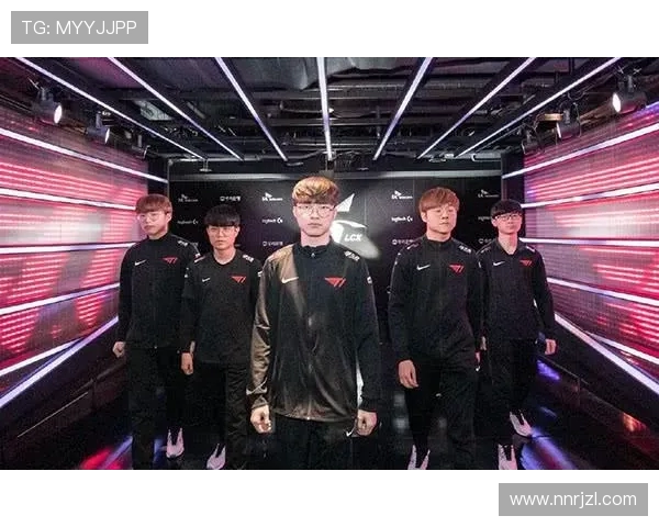 GEN战队与T1的巅峰对决谁能在赛场上笑到最后